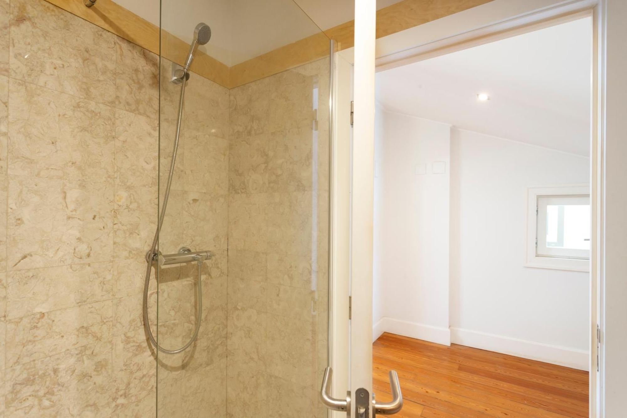 Madalena Prestige View